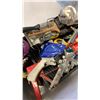 Image 3 : TOTE OF TOOLS AND SHOP SUPPLIES