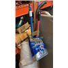 Image 2 : BUNDLE OF BROOMS, MOPS, DISHWASHER PODS AND BUBBLE WRAP AND
