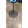 Image 3 : UNIQUE 70" STANDING SIGN