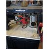 Image 2 : SKIL 2-1/4 INCH ROUTER WITH ROUTER TABLE