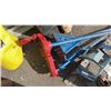 Image 2 : TRIPOD WITH PIPE CLAMP, 2 ROLLER STANDS AND LADDER JACK