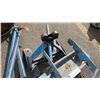 Image 7 : TRIPOD WITH PIPE CLAMP, 2 ROLLER STANDS AND LADDER JACK