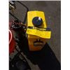 Image 7 : EYEWASH STATION WITH PRESSURIZED SPRAYER AND SEED SPREADER