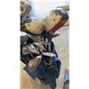 Image 4 : 2 BAGS OF GOLF CLUBS