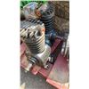 Image 5 : 3 AIR COMPRESSOR HEADS AND BALDOR ELECTRIC MOTOR