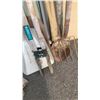Image 3 : BUNDLE OF GARDEN TOOLS, SHOVELS, RAKES, PITCHFORKS