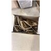 Image 9 : LOT OF WORK GLOVES, EARPLUGS, SAFETY GLASSES AND MORE
