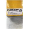 Image 2 : 3.5 GALLON PARTS WASHER WITH 4 JUGS OF OIL