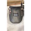 Image 10 : 3 WELDING HELMETS AND WELDING HOSE LINE