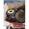 Image 3 : 3 BOXES OF CUTTING DISCS WITH BOX OF FACE SHEILDS
