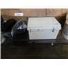Image 3 : LOT OF PLASTIC JUNCTION BOXES, ROLL OF ELECTRICAL CABLE AND BOX OF FOAM
