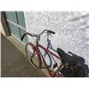 Image 4 : VINTAGE RALEIGH ROAD BIKE