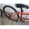 Image 4 : ORANGE BLACK GIANT BIKE