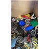 Image 2 : BOX OF COLLECTIBLE KEYCHAINS