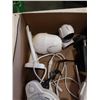 Image 2 : TRAY OF SECURITY CAMERAS