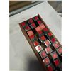 Image 2 : TRAY OF LIPSTICK