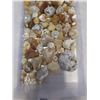 Image 2 : TOTE OF SEMI PRECIOUS STONES