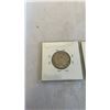 Image 8 : 3 CANADIAN SILVER QUARTERS - 1920 GEIRGE VI, 1940 GEORGE VI, 1960 ELIZABETH II .800 SILVER