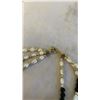 Image 3 : VINTAGE TRIPLE STRAND GENUINE FRESHWATER PEARLS AND BLACK BEADS BRACELET