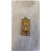 Image 1 : VINTAGE GOLD TONE AND PURPLE JADE CHINESE PENDANT