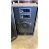 Image 3 : 51 INCH SPEAKER RACK AND 2 ACOUSTIC RESPONSE M-1220 SPEAKERS