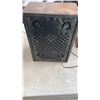 Image 4 : PHILCO FORD ROLID STATE RECEIVER WITH 2 SPEAKERS