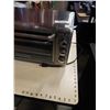 Image 3 : BLACK AND DECKER 6 SLICE TOASTER OVEN TESTED AND WORKING