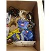 Image 3 : BOX OF AUDIO CABLES