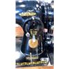Image 8 : VINTAGE ELECTRIC SINGER SEWING MACHINE IN TABLE