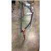 Image 3 : GLASSTOP SOFA TABLE