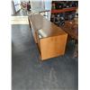 Image 8 : MID CENTURY SERVER