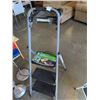 Image 2 : 3 STEP LADDER