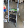 Image 3 : 3 STEP LADDER