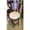 Image 2 : 4 SWIVEL BAR STOOLS