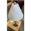 Image 8 : SANDMAN INN VANCOUVER 2 DRAWER NIGHT STAND AND MATCHING TABLE LAMP