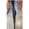 Image 5 : BRASS COAT TREE AND 2 BLACK FLOOR LAMPS
