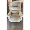 Image 1 : LAZBOY UPHOLSTERED RECLINER