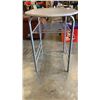 Image 4 : METAL BASE SIDE TABLE