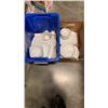 Image 1 : TOTE AND BOX OF WHITE CORELLE DISHES