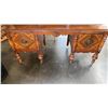 Image 2 : ANTIQUE VANITY DRESSER
