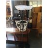 Image 1 : 3 FLOOR LAMPS