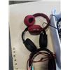 Image 3 : TRAY OF HEADPHONES