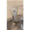 Image 3 : LIGHT FIXTURE WITH PENDENTS, TRAY OF STEMWARE
