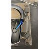 Image 3 : HYPER X CLOUD GAMING HEADSET FOR PS4 - TESTED WORKING, DAMAGE TO CORD, RETAIL $139