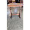 Image 2 : ANTIQUE OAK ADJUSTABLE HEIGHT KIDS DESK