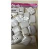 Image 2 : 25 LOST PROPERTY APPLE AIRPOD CASES AND AIRPODS PRO CHARGING CASES
