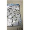 Image 3 : 25 LOST PROPERTY APPLE AIRPOD CASES AND AIRPODS PRO CHARGING CASES