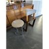 Image 1 : MODERN ENDTABLE AND 2 STOOLS