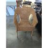 Image 2 : WICKER CHAIR
