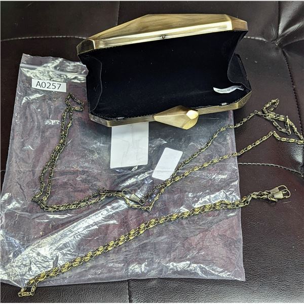 Women's Necklaces with Jewellery Box (A0257)
